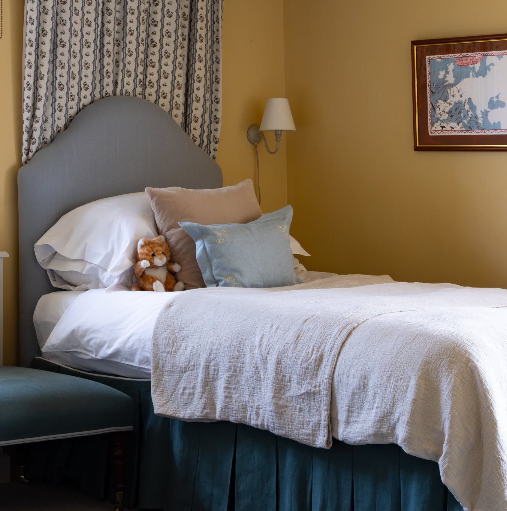 Bedroom with a bed valance, bed, linen cushion pillow, children's room, kid's room